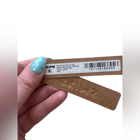 SKIMS Signature Swim Strapless Cut Out Monokini in the color Onyx (black) L NWT - Picture 8 of 8